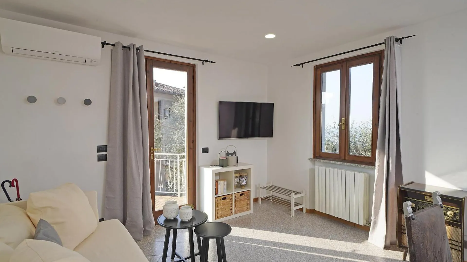Samuel House - Lake View Traditional Italy トスコラーノ・マデルノ